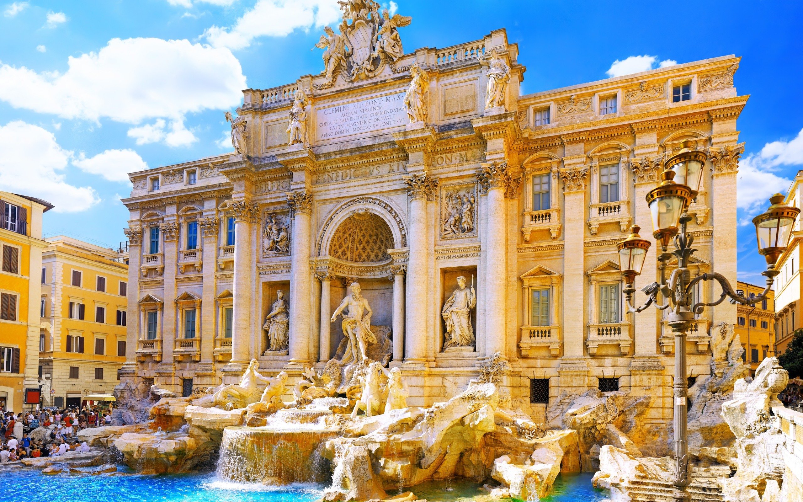 Fontana di Trevi Rome Italy8649215391